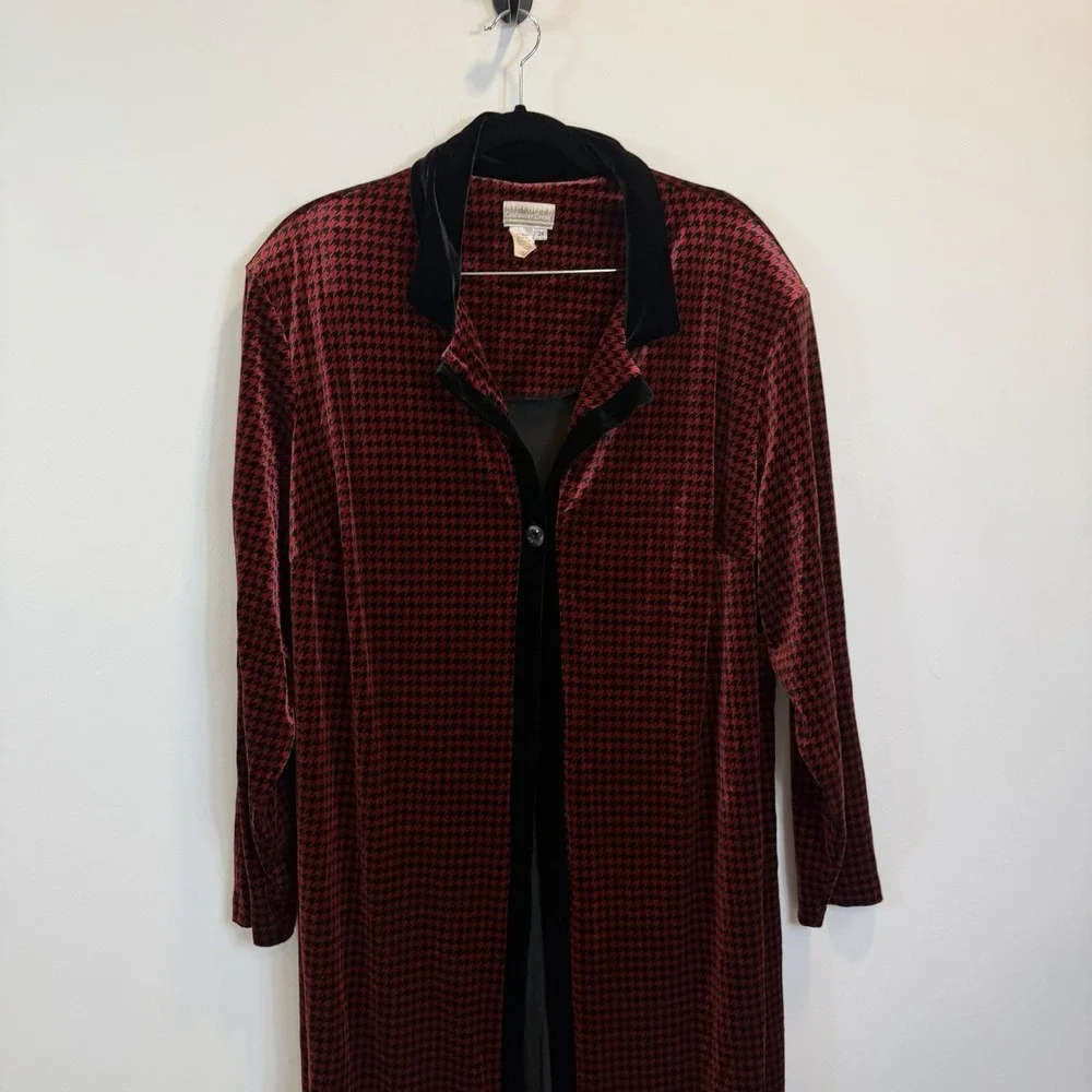 Coldwater Creek Women's 3X Red &‎ Black Velour Open House Coat Robe Soft READ